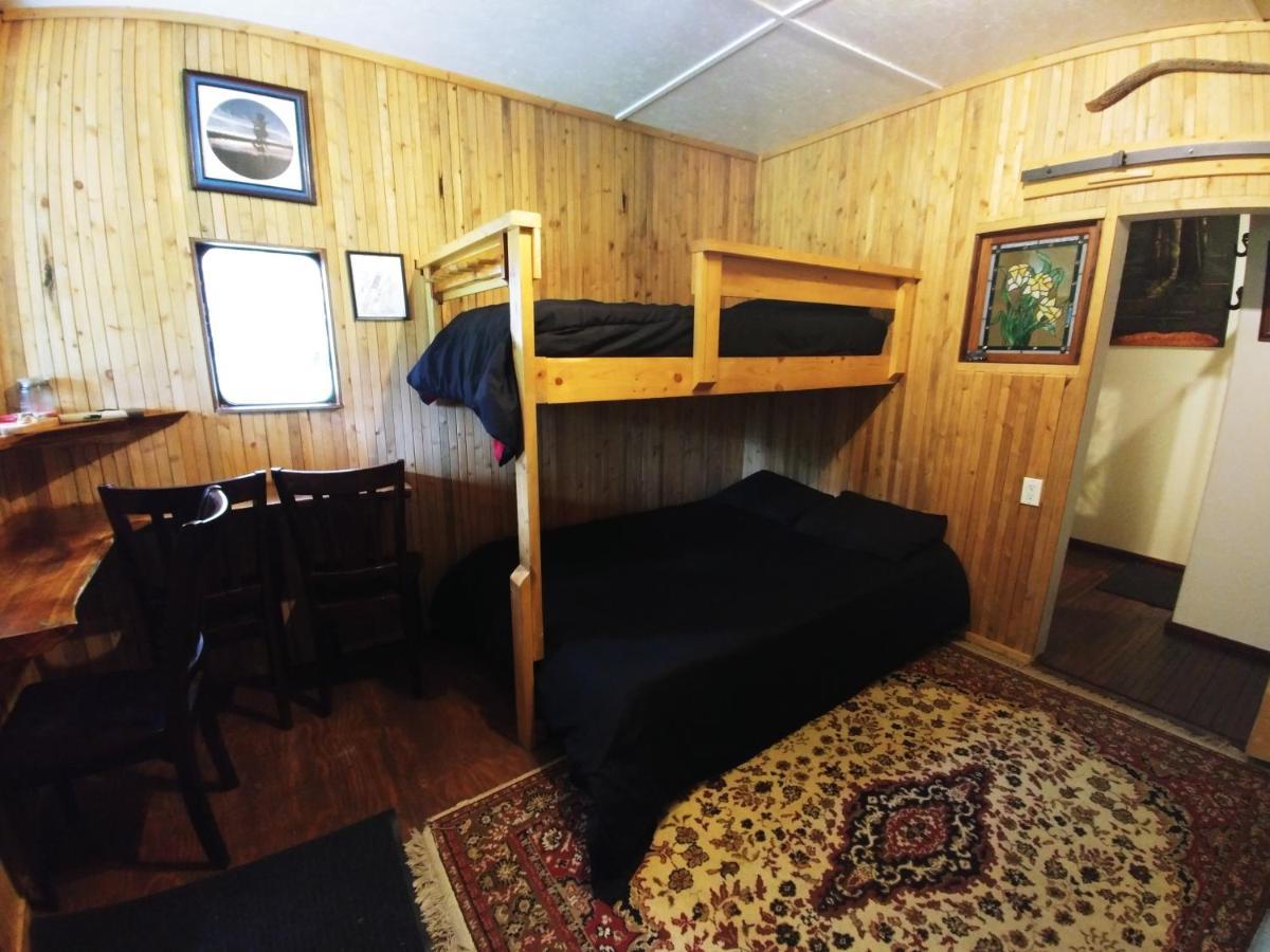 Hotel Bone Creek Wilderness Retreat Blue River Exterior foto